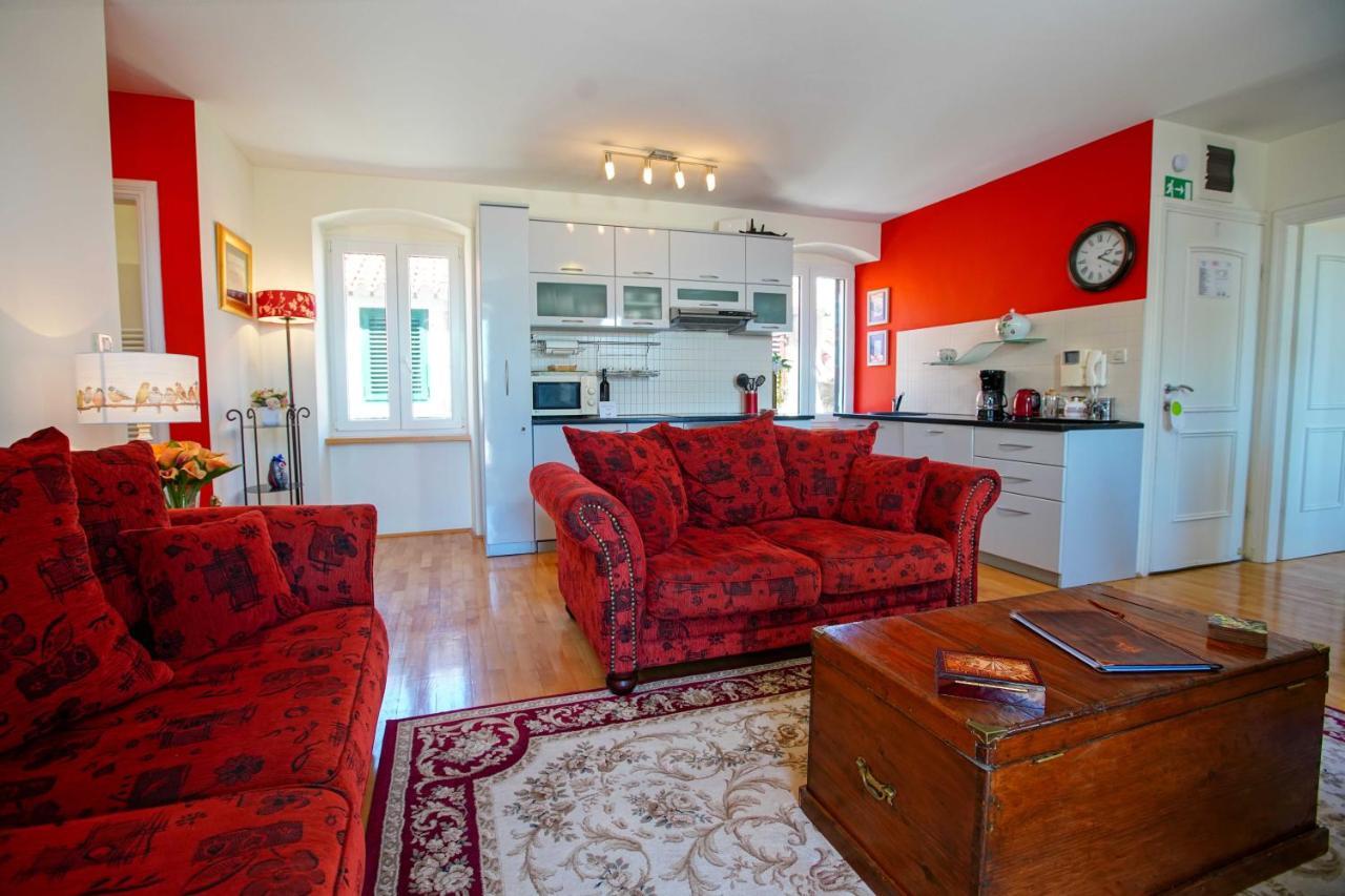 Boutique Guest Accommodation Zephyrus Split Exterior foto